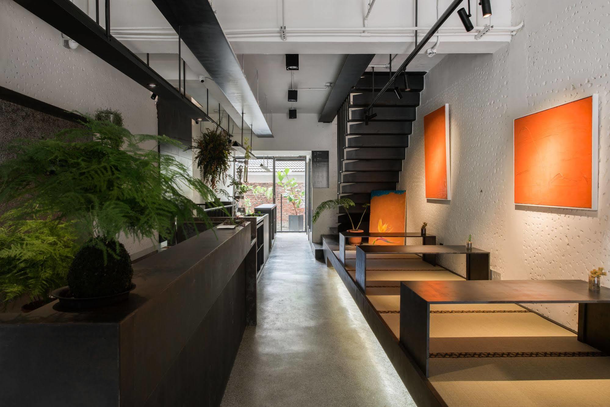 Hii-Hubs B&B Tainan Exterior foto