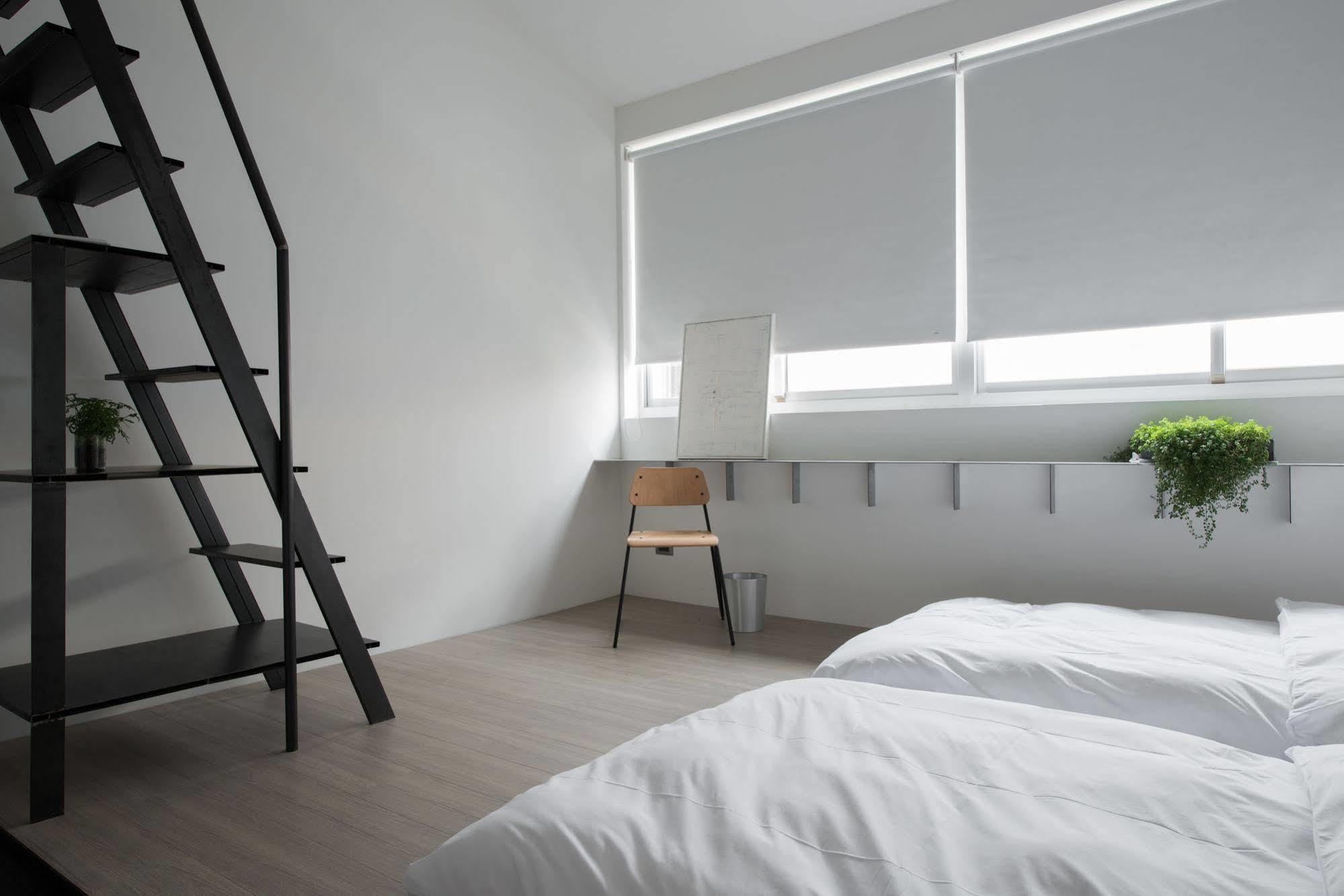 Hii-Hubs B&B Tainan Exterior foto